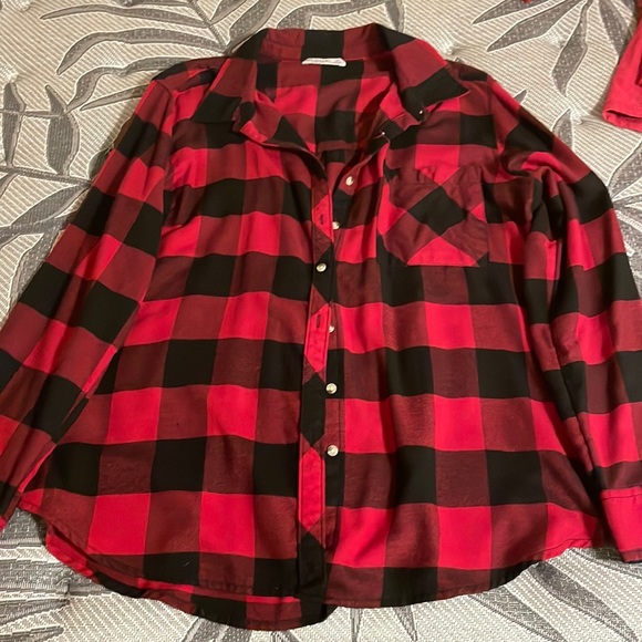 red plaid flannel - Picture 1 of 1
